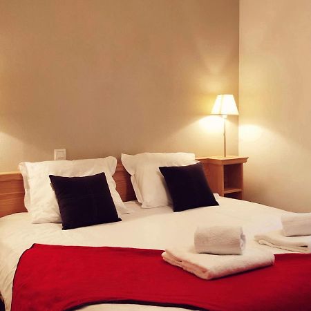 Le Castella: Appartement Cosy 6 Personnes Font-Romeu-Odeillo-Via Luaran gambar